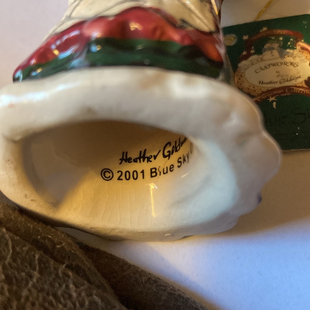 Ornament - Picture 2 of 6